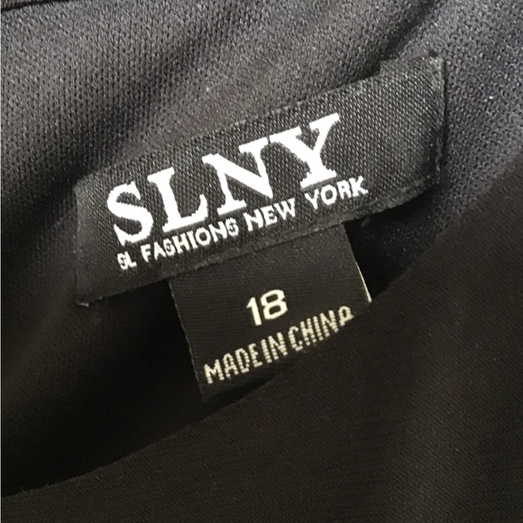 SLNY Plus Size Black 3/4 Sleeveless Long Dress Size 18W - Picture 6 of 6